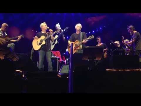 שלמה ארצי מארח את שלום חנוך - כמה טוב שבאת הביתה