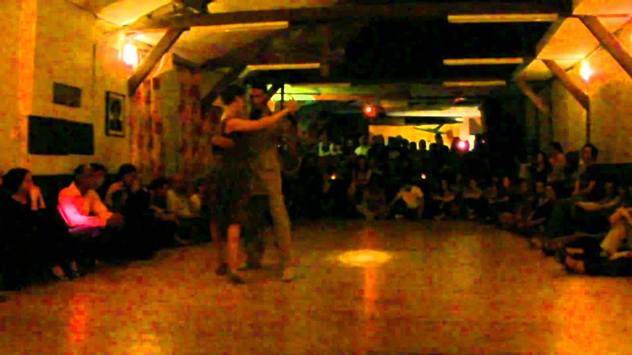 Enzo Hoces et Aurore Chadoin - Tango 4/4 - Paris 16 Octobre 2010