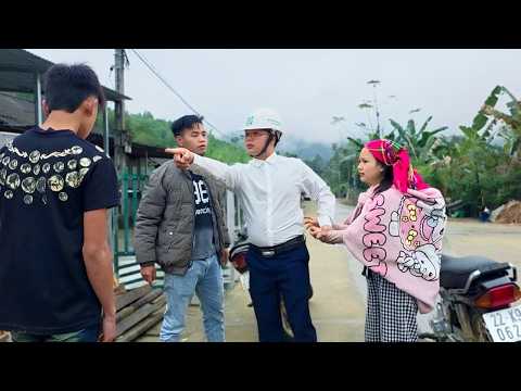 The girl was dragged away by two men, but luckily she met Thanh again and he rescued her