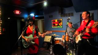 Rosie Flores- "Pretty Vacant"