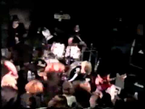 Brutal Truth 1993 - Monetary Gain  Live in Copenhagen on  14-01-1993 Deathtube999