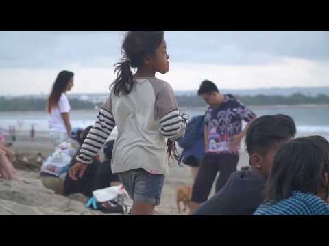 Helping Street Kids in Bali