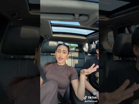 Afifah Riyad's Excessive Sweaty Armpit