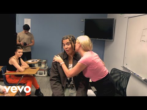 24kGoldn - DROPPED OUTTA COLLEGE - Behind the Scenes