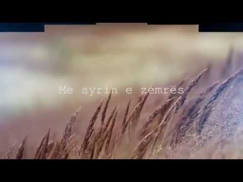 Me syrin e zemrës