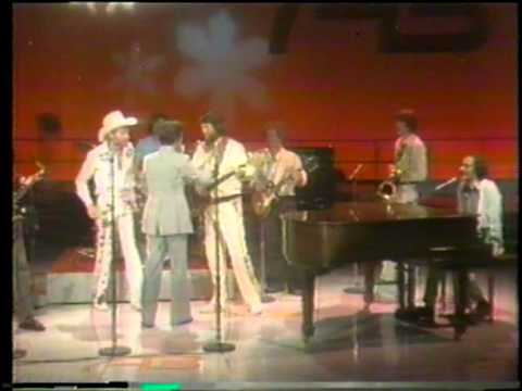 Dick Clark Interviews Celebration with Mike Love - American Bandstand 1978