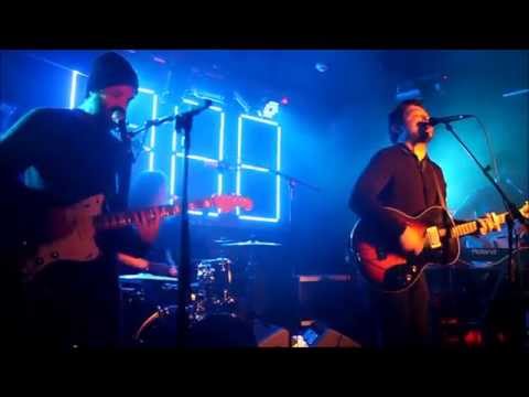 H-BURNS "Nowhere to be" images@Transmusicales de Rennes 2014 - Bars en Trans - Club 1988