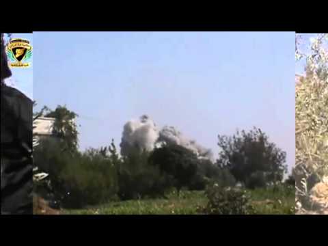 التصدي للطيران الحربي من قبل كتيبة عباد الرحمن في بلدة تير معلة في ريف حمص