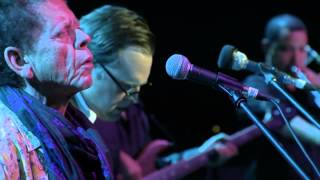 Beth Hart and Joe Bonamassa - Close to My Fire