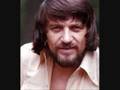 Waylon Jennings - I Can't Keep My Hands Off of You
