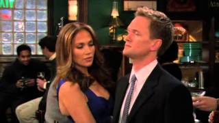How I Met Your Mother - Barney e la cravatta Regimental How I Met Your Mother - Barney e la cravatta Regimental