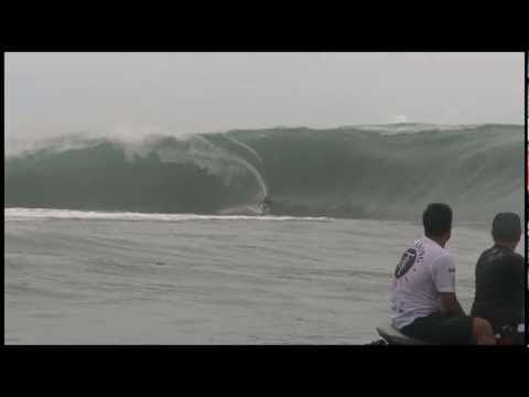 Benjamin Sanchis at Teahupoo - Ride of the Year Entry in the Billabong XXL Awards 2012