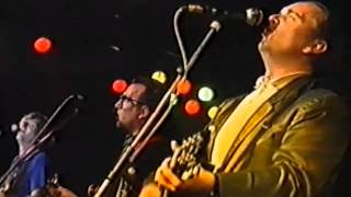 ELVIS COSTELLO - PRETTY FLAMINGO with Glenn Tilbrook, Chris Difford, Nick Lowe