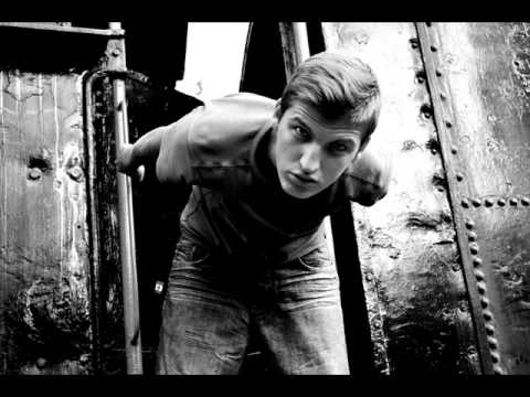 RapHael ft Street Albos - Ti Je Ajo 2011