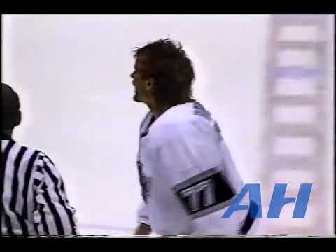 NHL Dec. 11, 1990 Los Angeles Kings v New York Rangers (R) Rod Buskas v Mark Janssens
