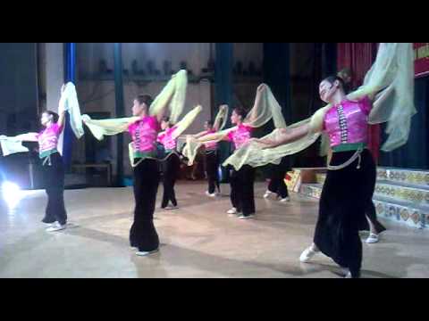 Múa hương xuân Tây Bắc