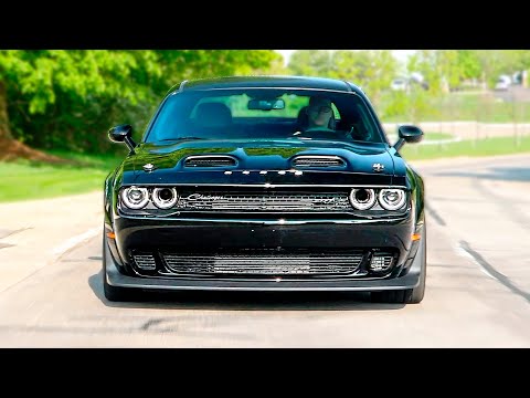 Dodge Challenger SRT Black Ghost – Driving, Interior & Exterior Design