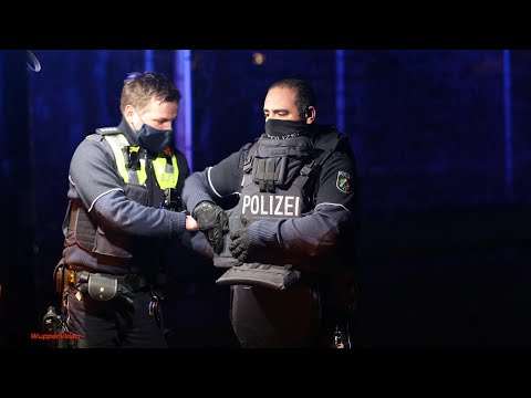 Mit Küchenmesser bewaffneter 16-Jähriger verschanzt sich in Wohnhaus | 07.01.2021