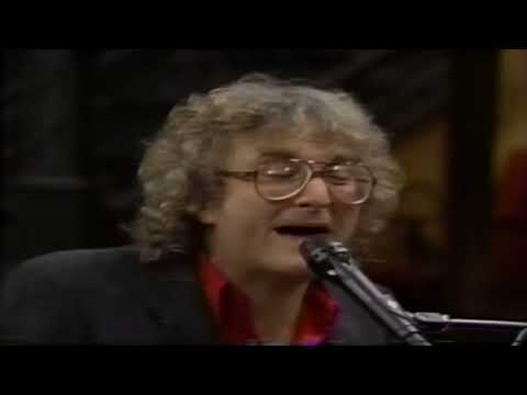 Randy Newman  & Mark Knopfler - It's Money That Matters (Live 1988 Astounding Bassist)