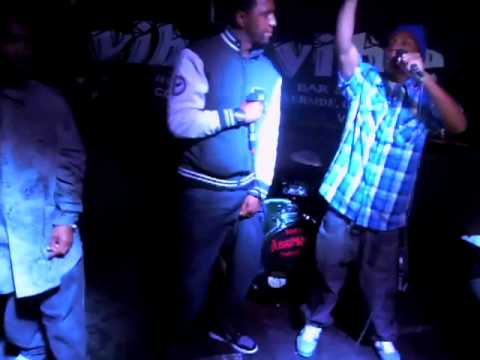 Live Performance At The Vibe Bar n Grill wit S.U.D L.B.R n Tha Nephewz