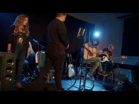 Ommadawn  Part 2    Tubular Tribute with Robert Reed