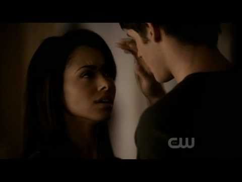 The Vampire Diaries | Season 2 Episode 14 | 2x14 | Bonnie & Jeremy | The First Kiss