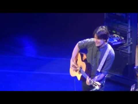 Rusty Anderson: And I Love Her Guitar Solo (St. Louis 2012)