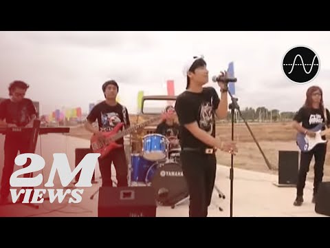 မနော - ဗိုလ်အောင်ဒင်လိုလူကြမ်း (Ma Naw)