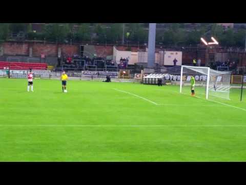 Aaron McEneff scores from the spot against Drogheda United FAI Cup 2016