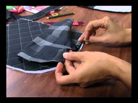 120721 EDILENY GOMES   LIXEIRA DE CARRO 01