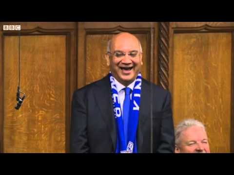 PM asks Gary Lineker to honour Leicester pants promise   BBC News