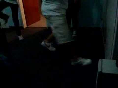 Belu, Bimbo y Flor bailando electro(? (Fer y Abi tambien :P)