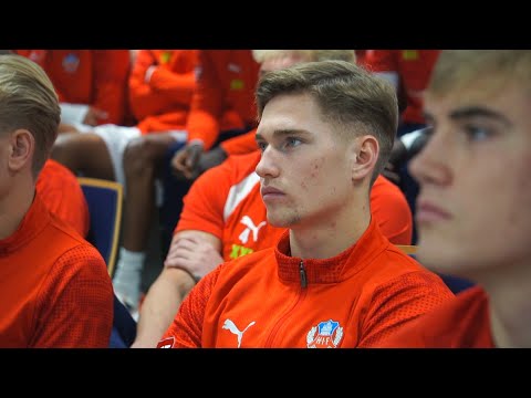 Stevie Grieves debutmatch från insidan