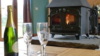 preview picture of video '5 star Holiday Cottage - Builth Wells accommodation'