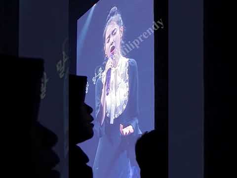 [191229][4K] IU(아이유) - 'LOVE POEM' (러브 포엠)  IN JAKARTA day 2 @Love Poem