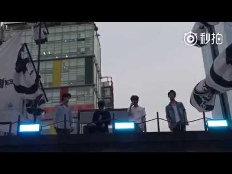 160709 Sinchon Guerilla - PENTAGON Hui, Jinho, Hongseok, YeoOne - Breathe Easy