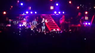 Thompson Square- Getaway Car (Live)