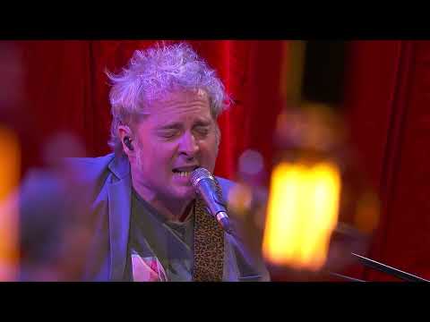 Reirnos Del Amor - Los tipitos