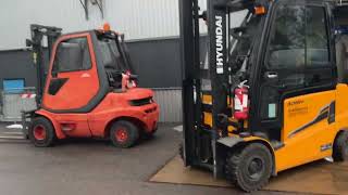 بيع رافعة شوكية كهربائية Hyundai BH-9 - صورة 4 | Machineryline SY رافعة شوكية كهربائية Hyundai BH-9 | صورة 4 - Machineryline