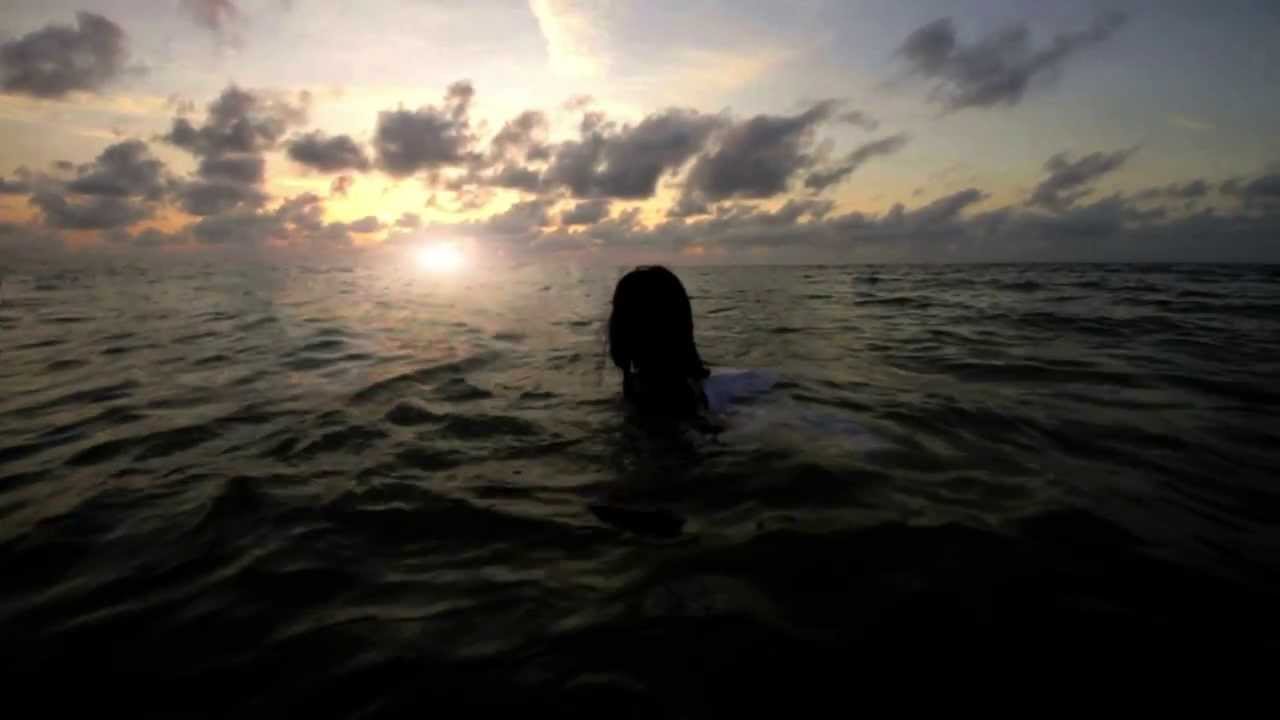 Maite Perroni — Eclipse de Luna