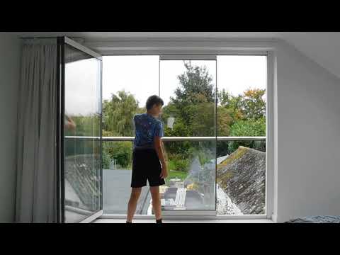 Frameless Glass Curtains Ltd - Easy to operate