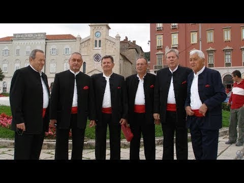 Hajduk 92 - Neno Papić i klapa Lučica