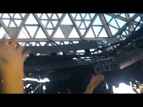 Marco Carola plays "Fusion Groove Orchestra - If Only I Could (Liem Remix) @ Cocorico  01/04/2018