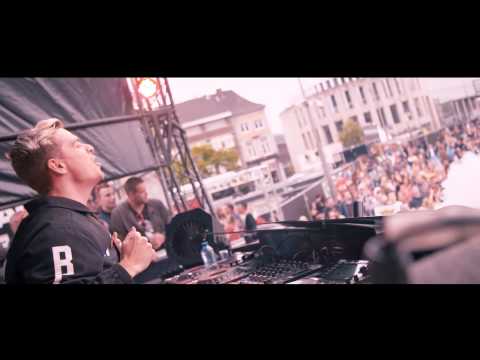 download lagu mp3 mp4 Dancetour Maastricht, download lagu Dancetour Maastricht gratis, unduh video klip Dancetour Maastricht