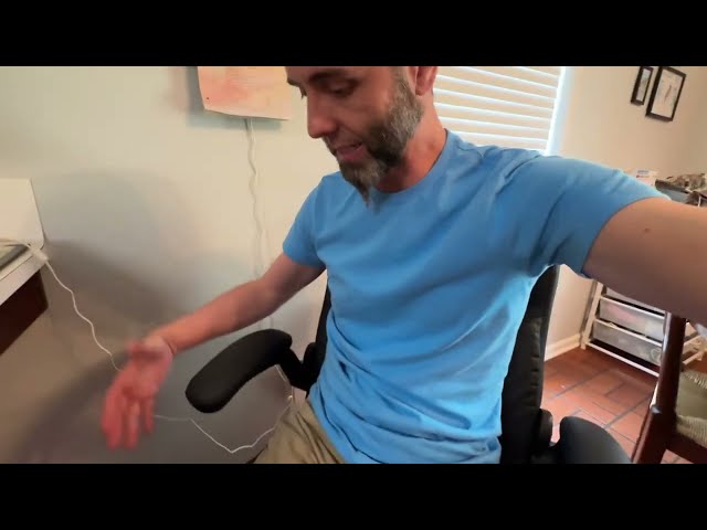 Best Executive Office Chair with Lean-Back Feature - close-up view