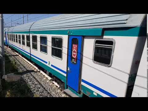 Treno Regionale+Locomotore E464.044 Regionale 22608 Rosarno-Melito di Porto Salvo
