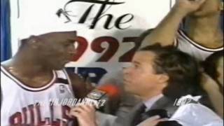 Michael Jordan takes over the 1992 NBA Finals game 6 in the clutch to win his 2nd chip