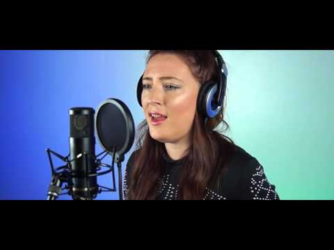 Nikki sings 'Hold Back The River'