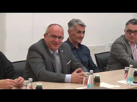 Tešanjska hronika 830  - Posjeta delegacije Općine Travnik