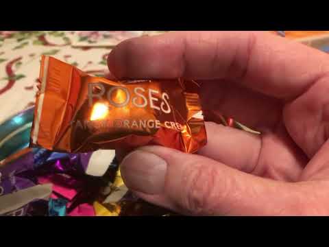 Cadbury Roses Small Tin Review Cadbury Roses Small Tin Review